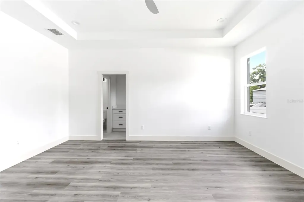 2601 S 70th Street Tampa FL 33619