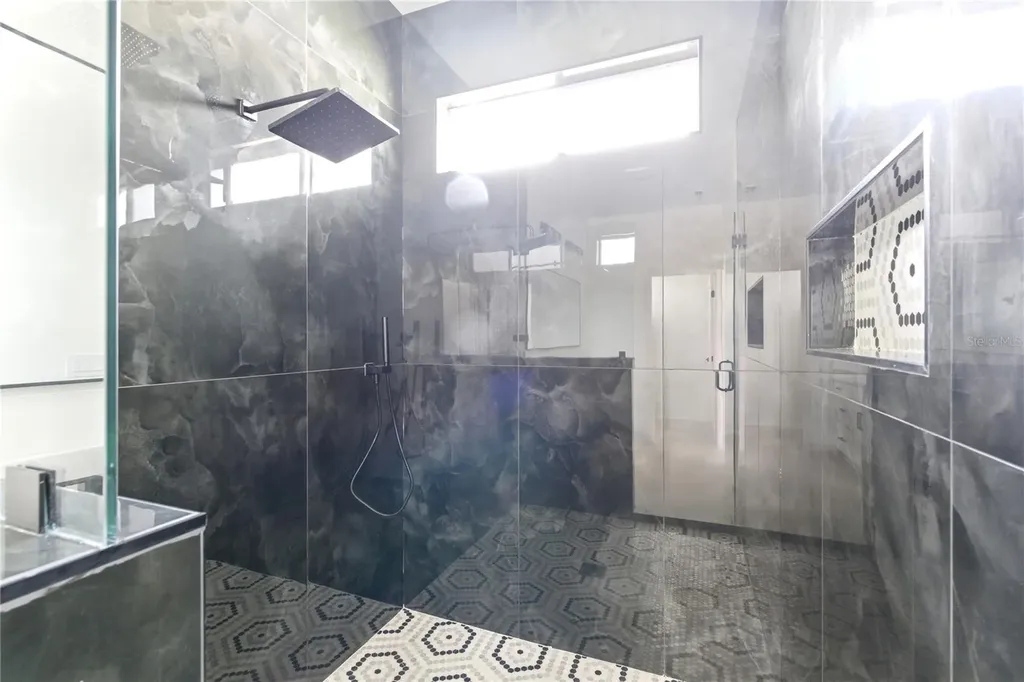 2601 S 70th Street Tampa FL 33619