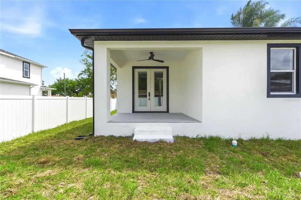 2601 S 70th Street Tampa FL 33619