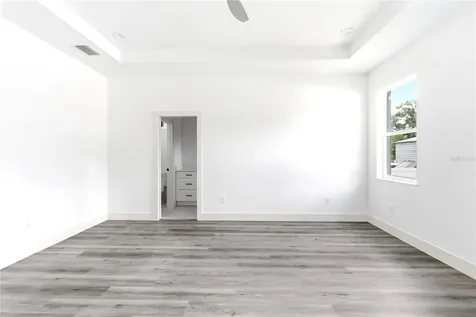 2605 S 70th Street Tampa FL 33619