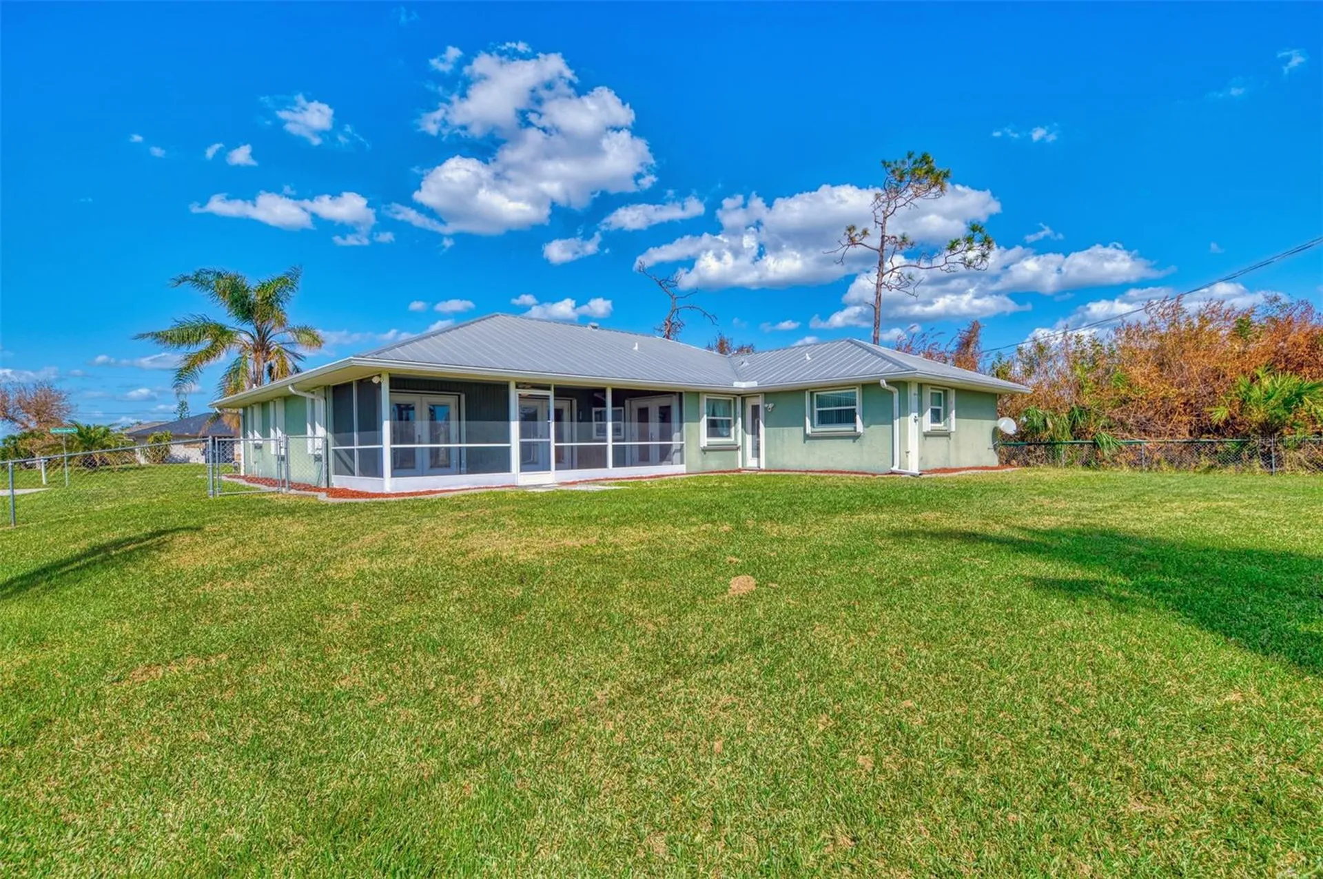 9307 San Bernandino Avenue Englewood FL 34224
