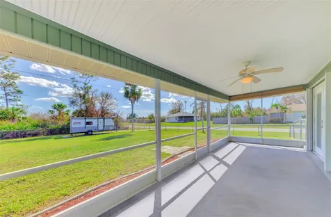 9307 San Bernandino Avenue Englewood FL 34224