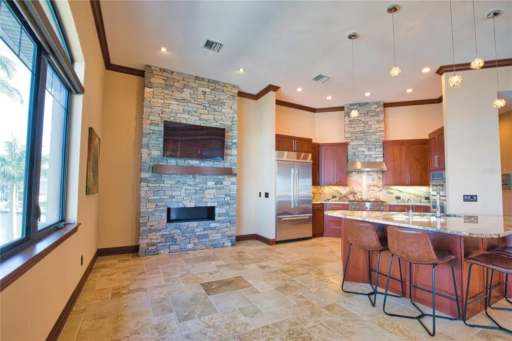 420 Palmetto Crescent Nokomis FL 34275