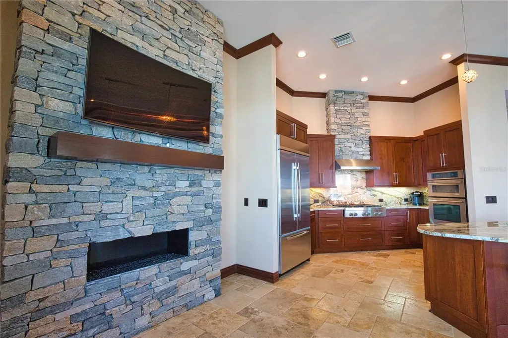 420 Palmetto Crescent Nokomis FL 34275