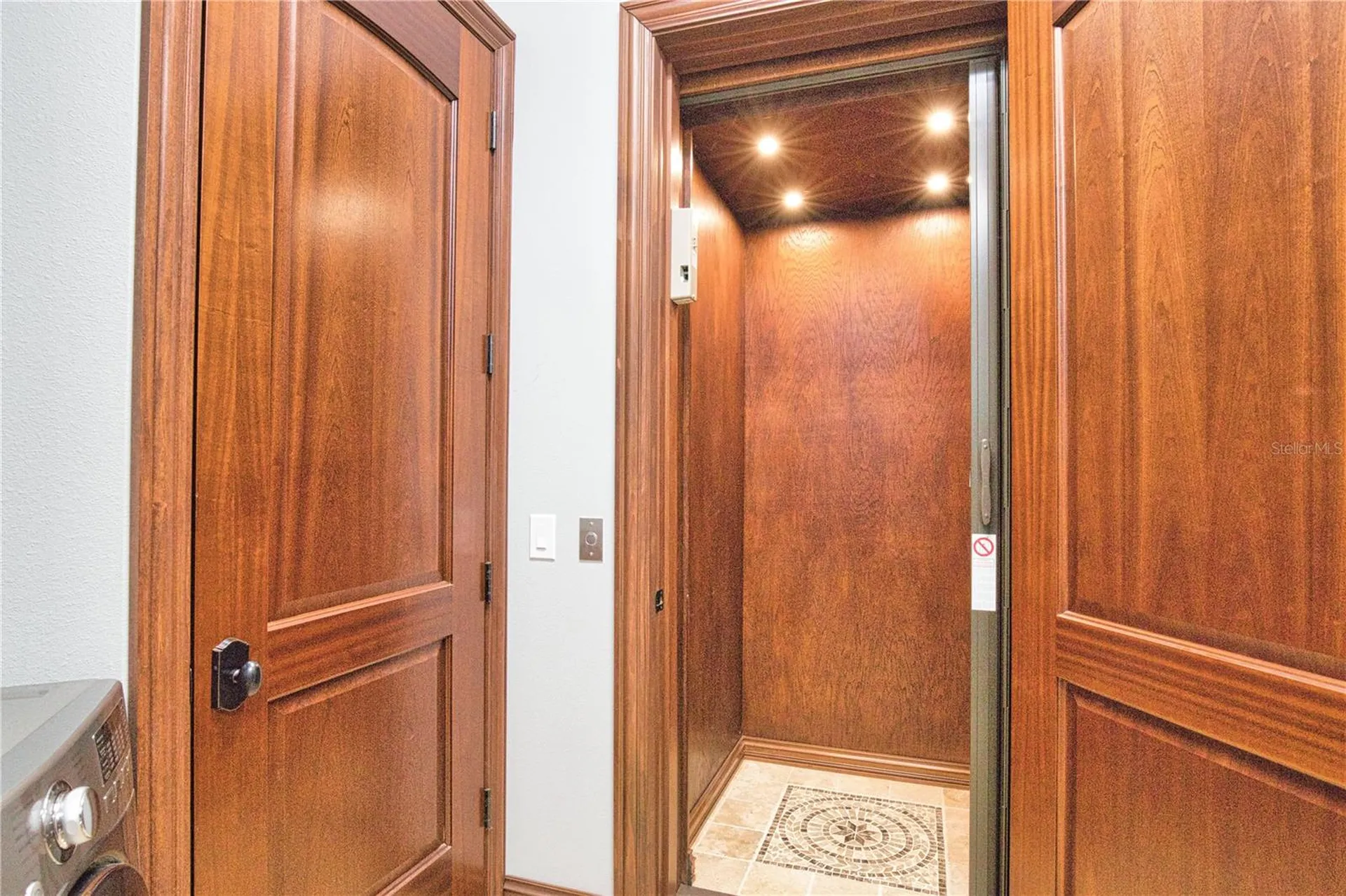 420 Palmetto Crescent Nokomis FL 34275