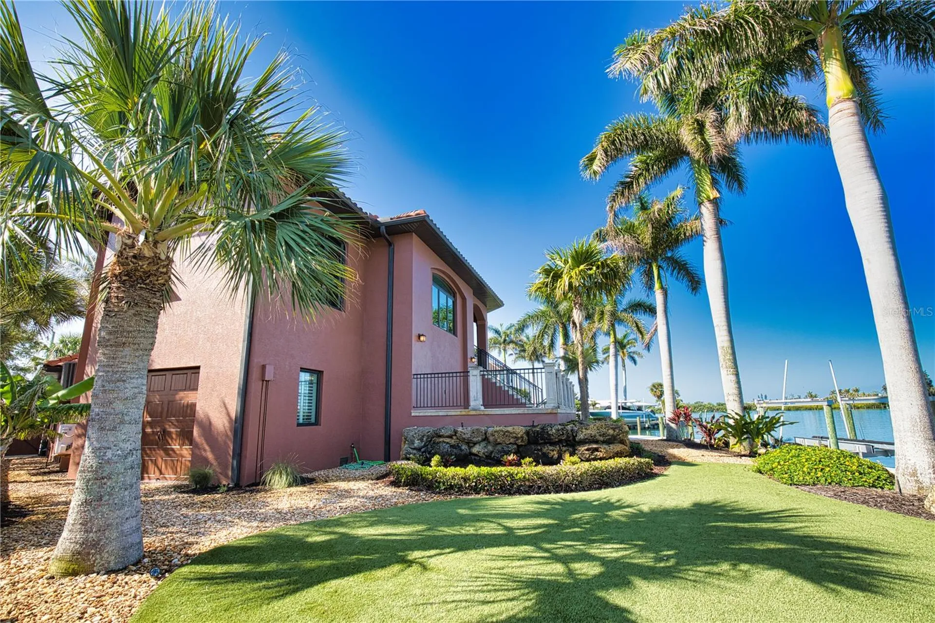 420 Palmetto Crescent Nokomis FL 34275