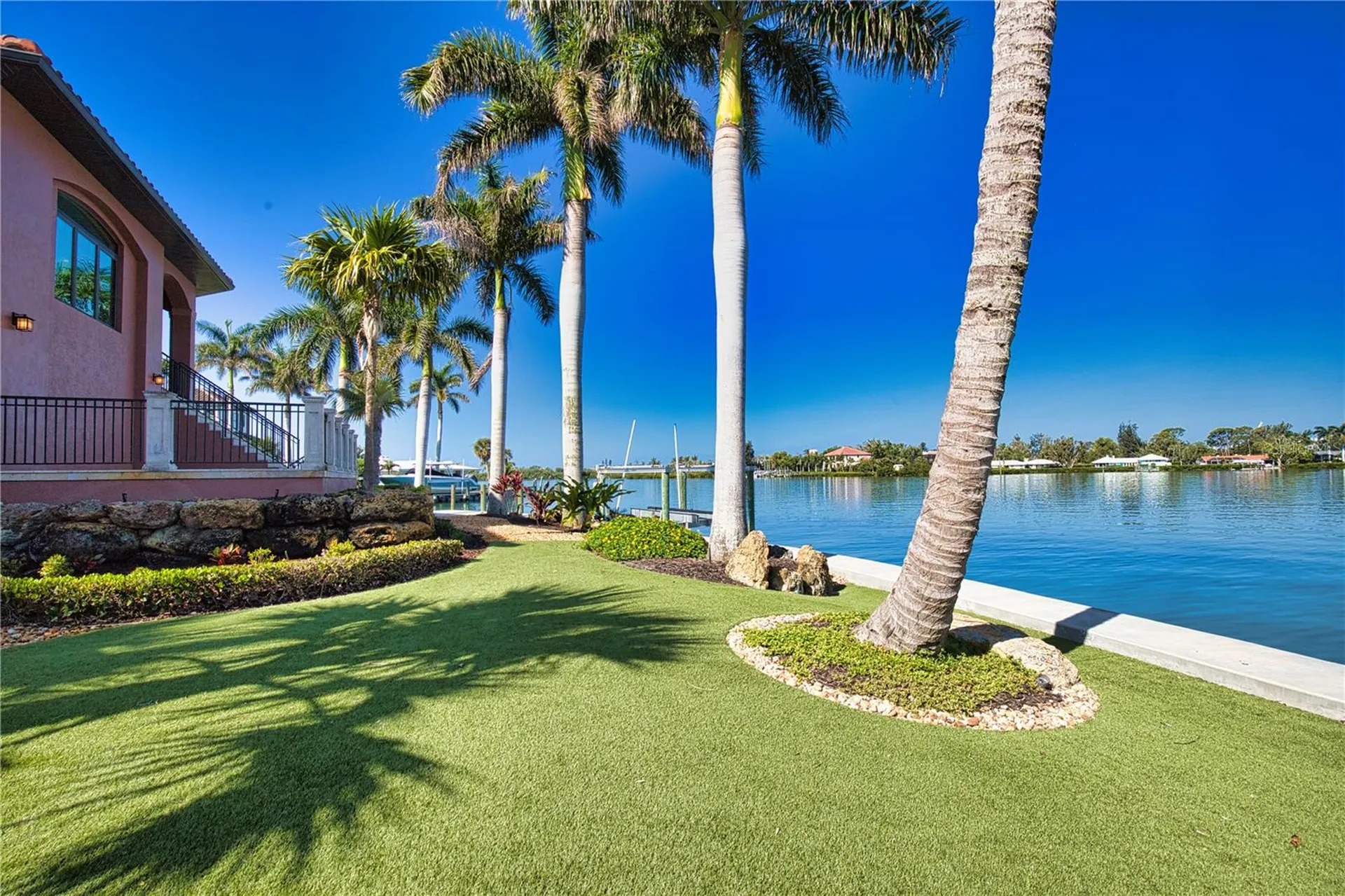 420 Palmetto Crescent Nokomis FL 34275