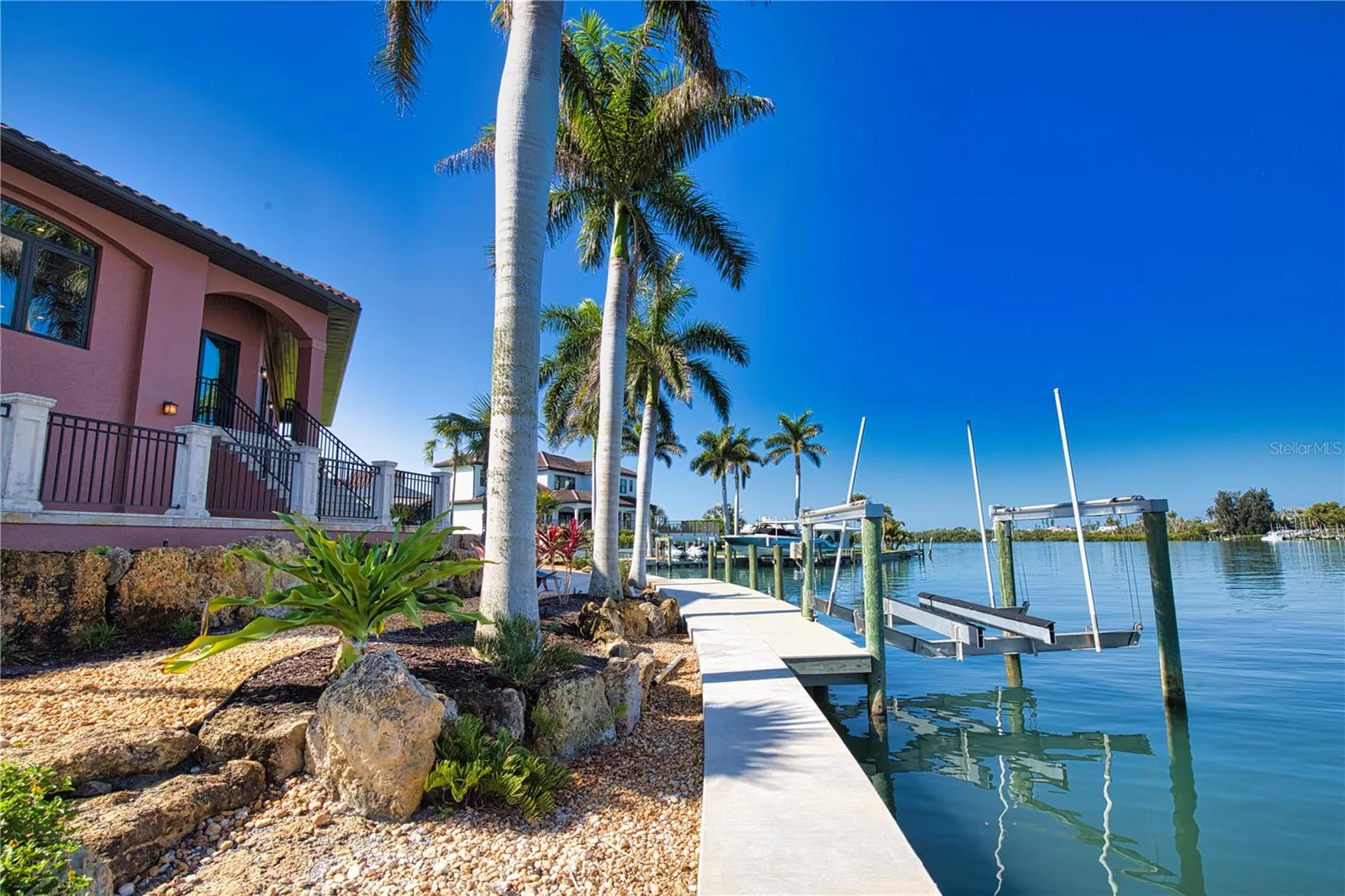 420 Palmetto Crescent Nokomis FL 34275