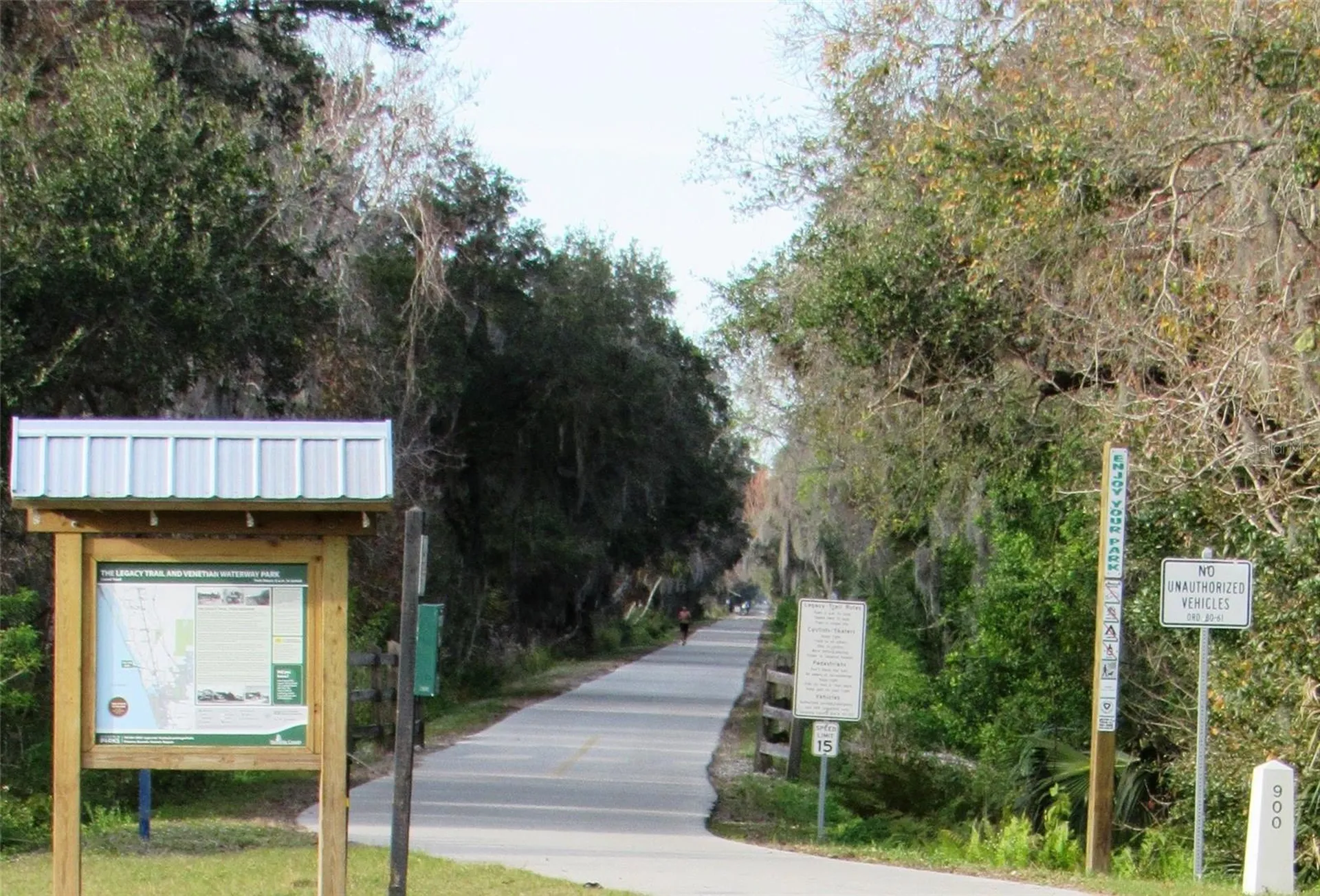 420 Palmetto Crescent Nokomis FL 34275