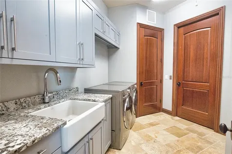 420 Palmetto Crescent Nokomis FL 34275