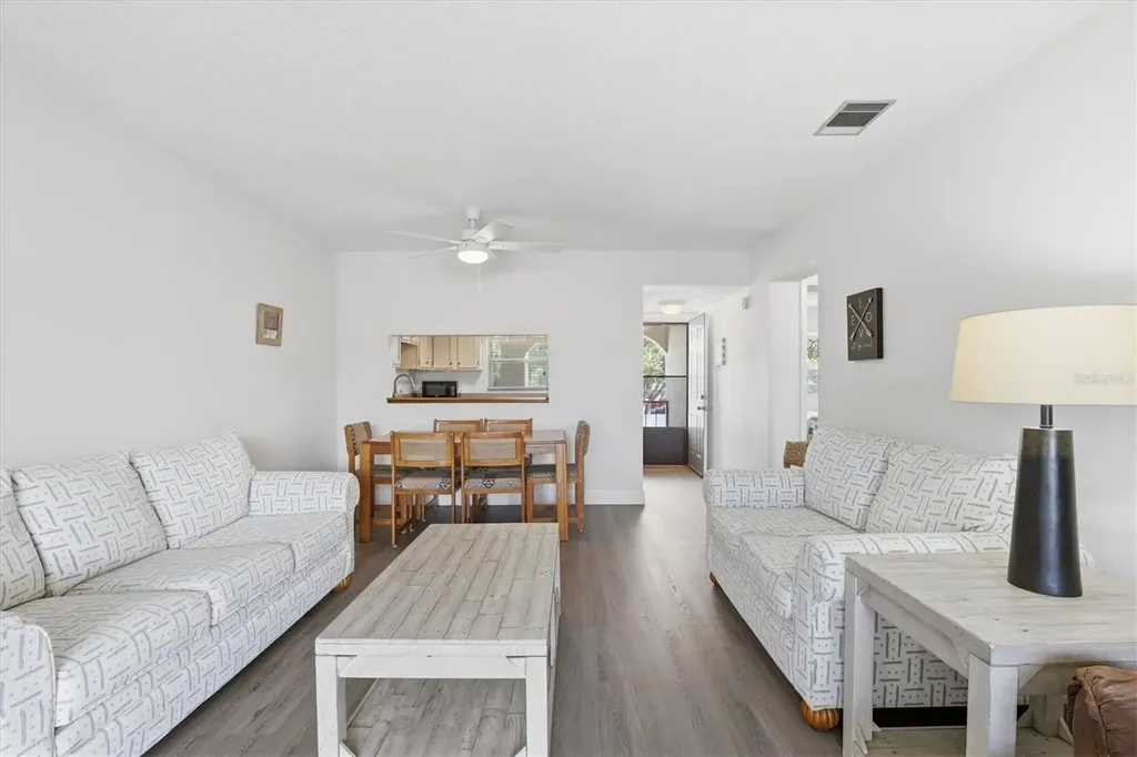 7701 Starkey Road Seminole FL 33777