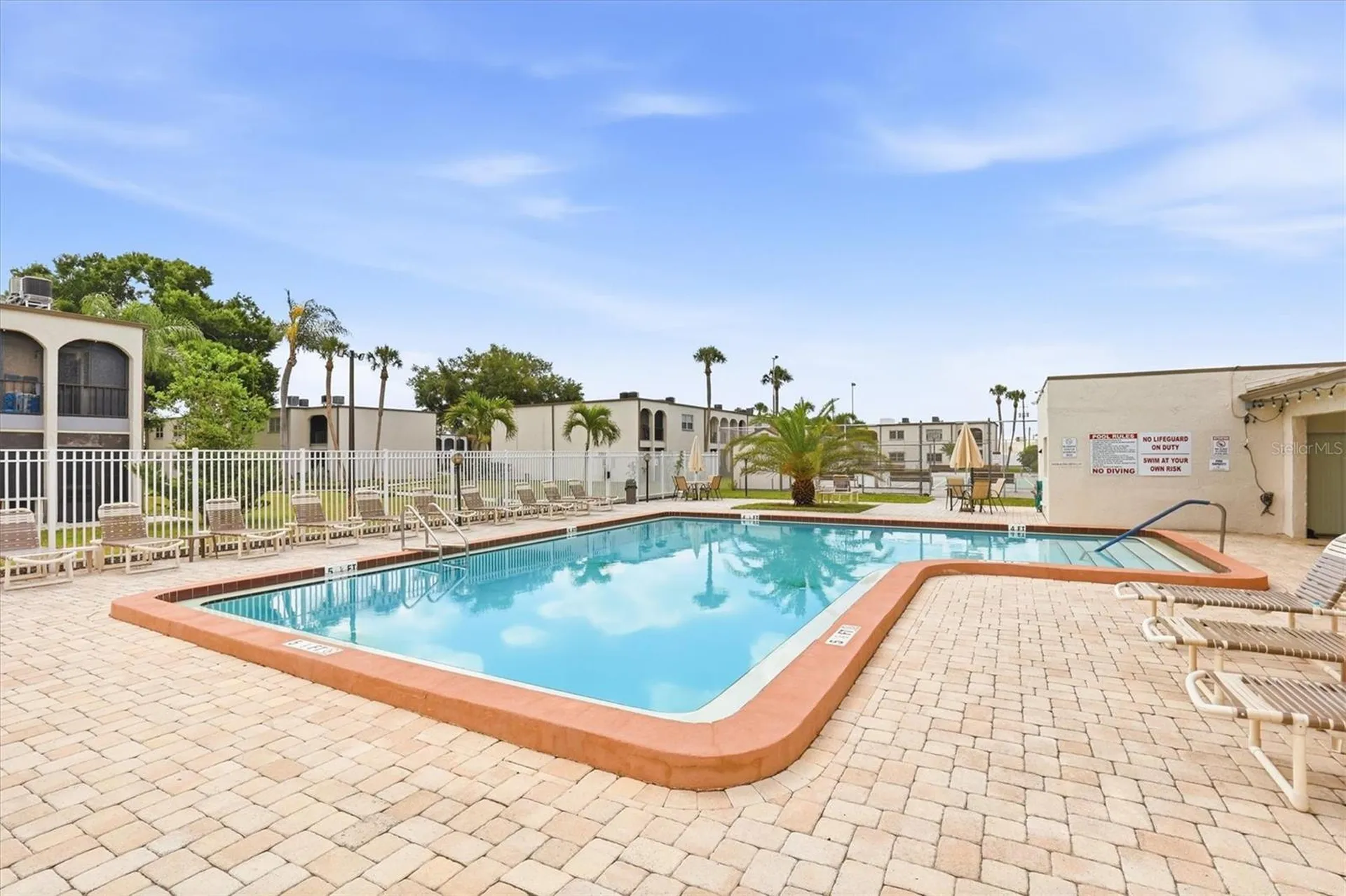 7701 Starkey Road Seminole FL 33777