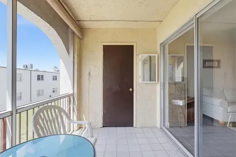 7701 Starkey Road Seminole FL 33777