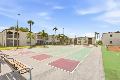 7701 Starkey Road Seminole FL 33777