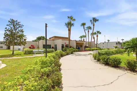 7701 Starkey Road Seminole FL 33777