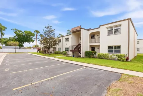 7701 Starkey Road Seminole FL 33777