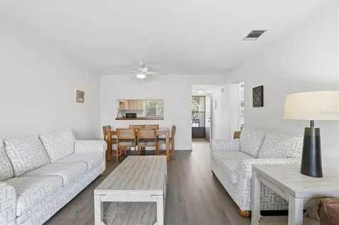 7701 Starkey Road Seminole FL 33777