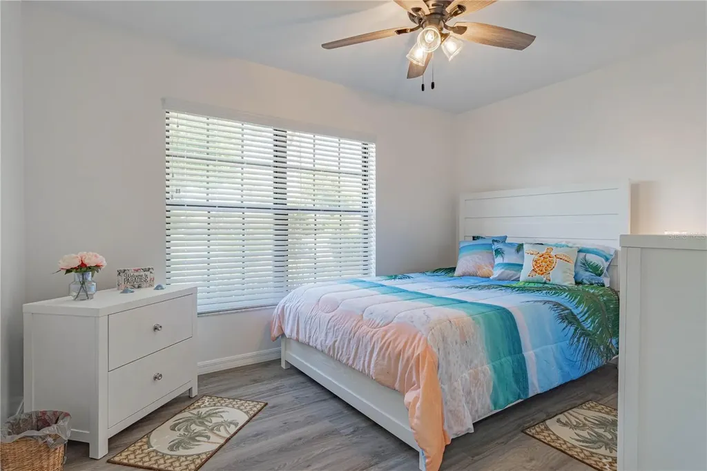 1343 Cr 437 Lake Panasoffkee FL 33538