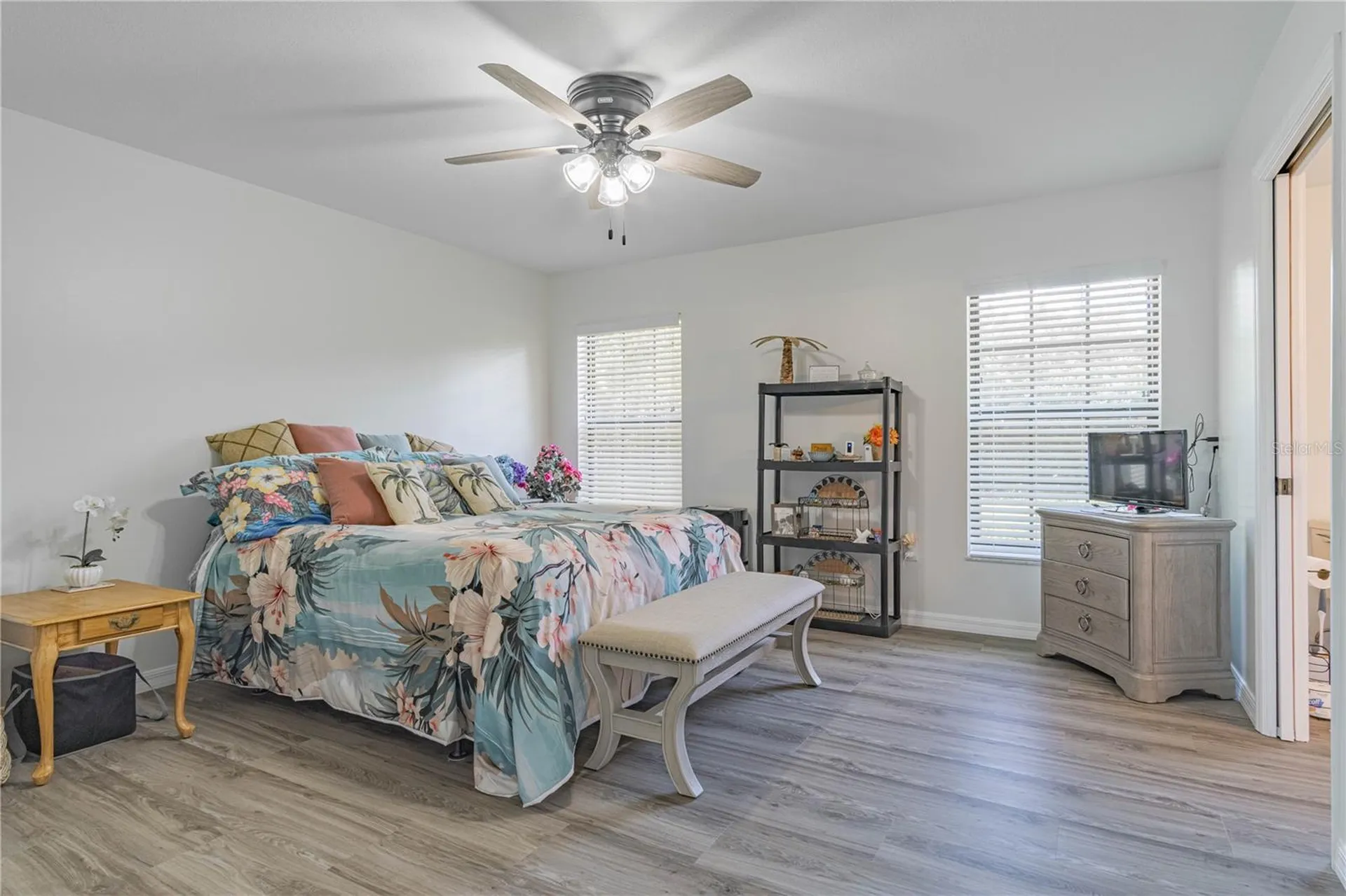 1343 Cr 437 Lake Panasoffkee FL 33538