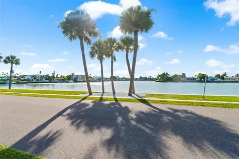 307 161st Avenue Redington Beach FL 33708
