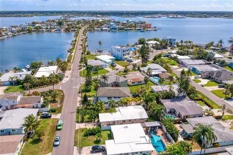 307 161st Avenue Redington Beach FL 33708