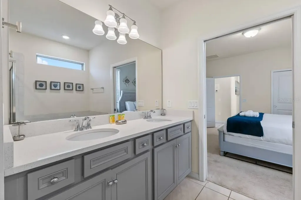 5405 Misty Oak Circle Davenport FL 33837