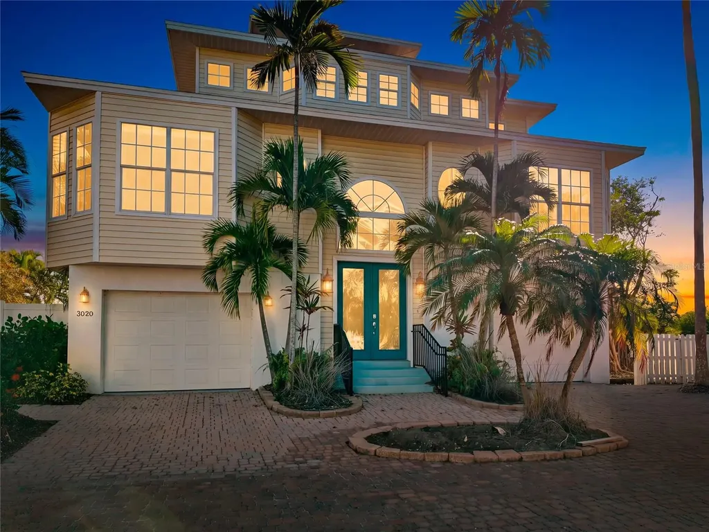 3020 Gulf Of Mexico Drive Longboat Key FL 34228