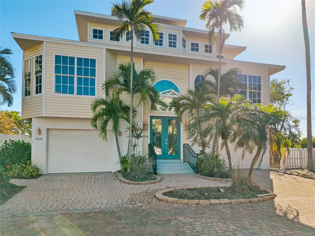 3020 Gulf Of Mexico Drive Longboat Key FL 34228