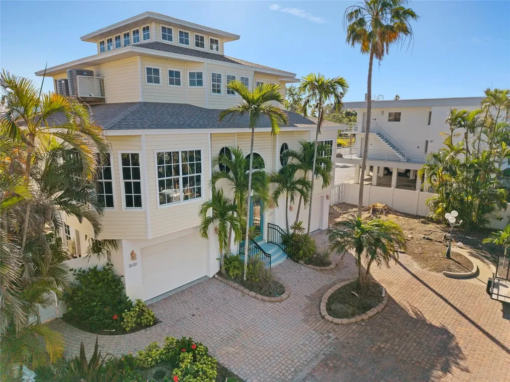 3020 Gulf Of Mexico Drive Longboat Key FL 34228