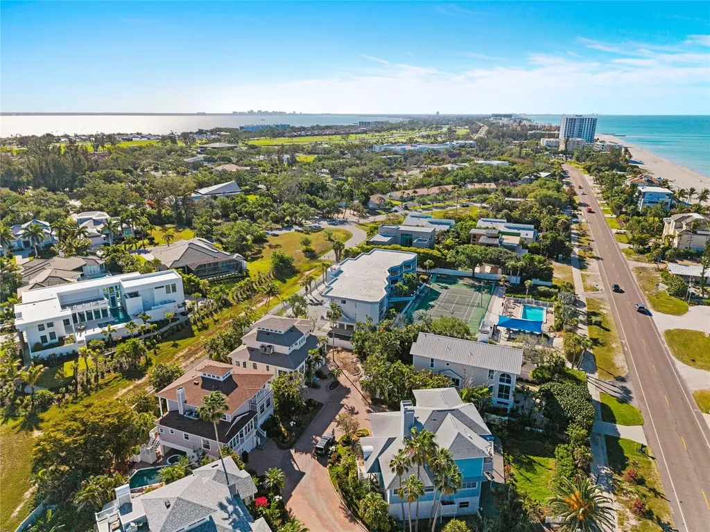 3020 Gulf Of Mexico Drive Longboat Key FL 34228