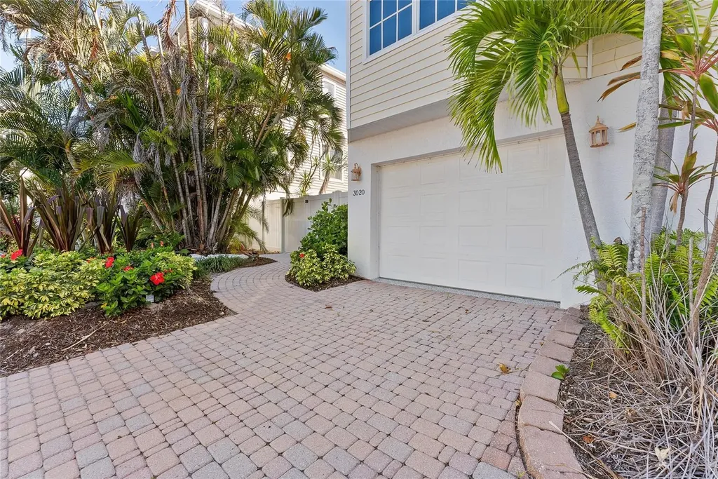 3020 Gulf Of Mexico Drive Longboat Key FL 34228