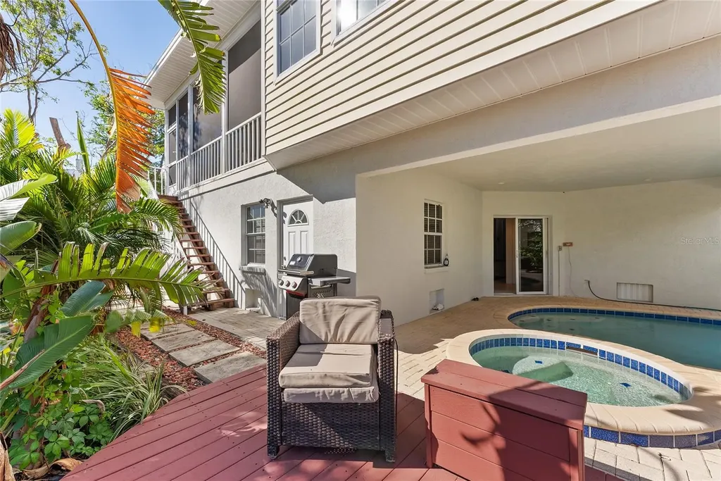 3020 Gulf Of Mexico Drive Longboat Key FL 34228