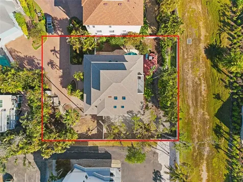 3020 Gulf Of Mexico Drive Longboat Key FL 34228