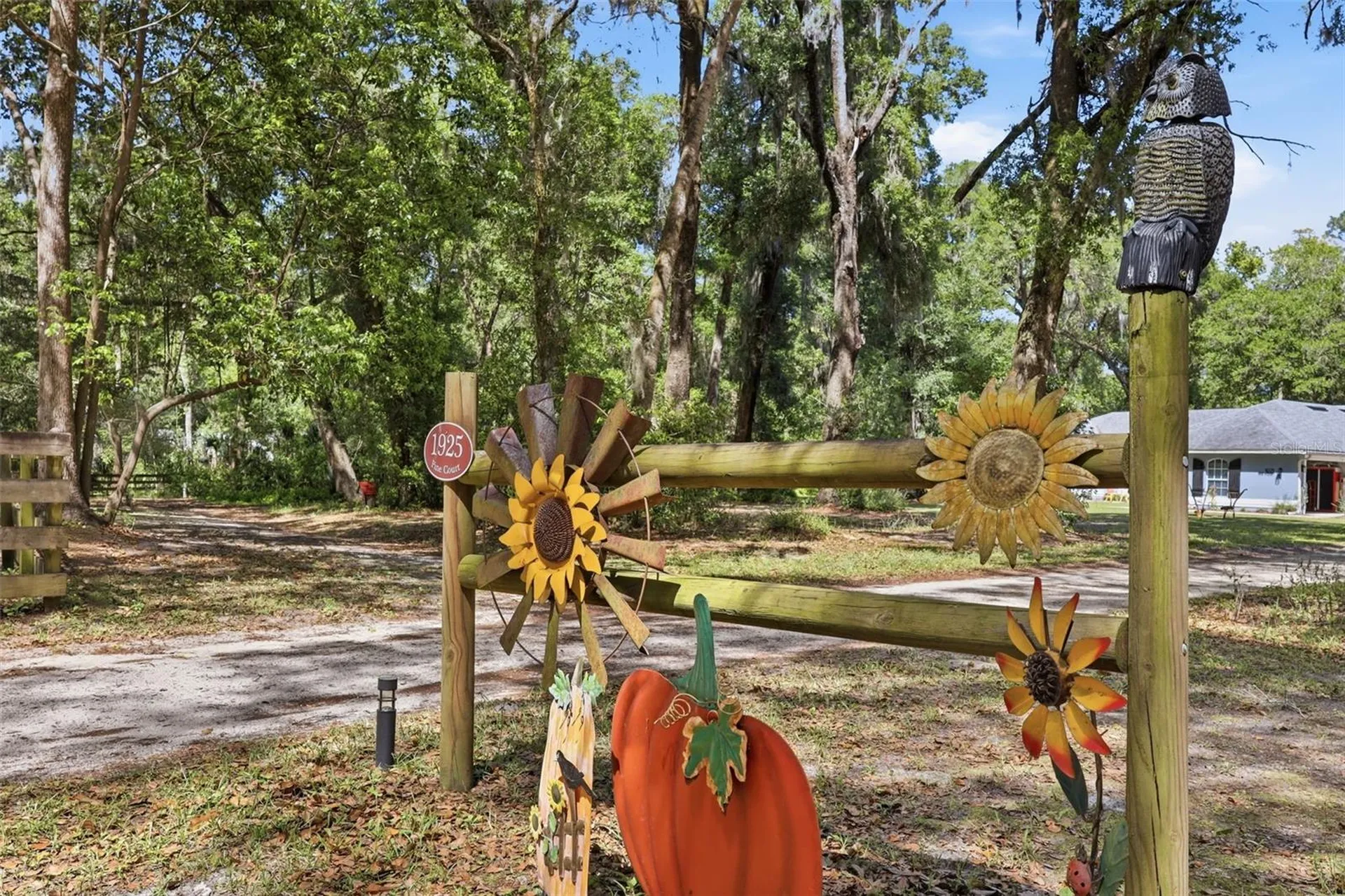 1925 Pine Court Deland FL 32720