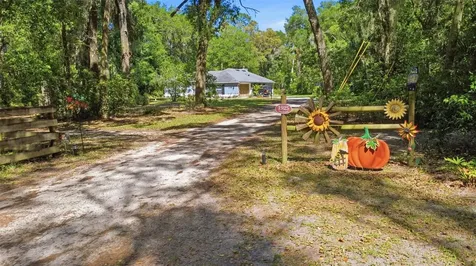1925 Pine Court Deland FL 32720