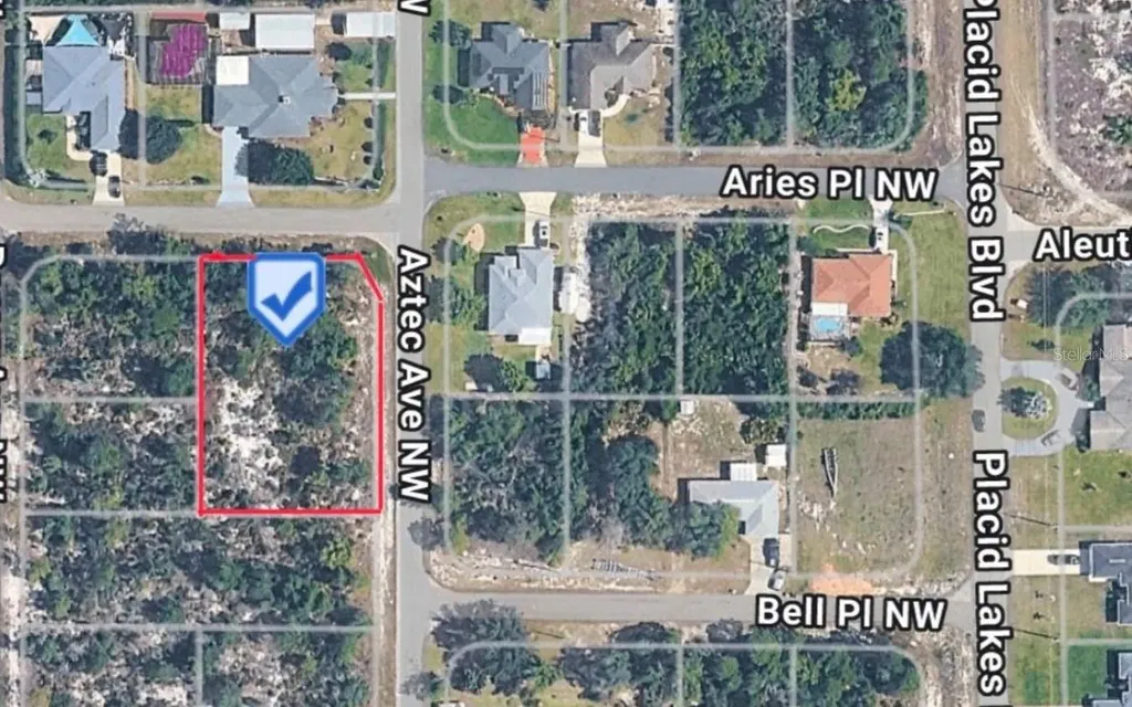 207 NW Aztec Avenue Lake Placid FL 33852