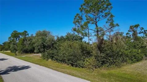 6321 David Boulevard Port Charlotte FL 33981