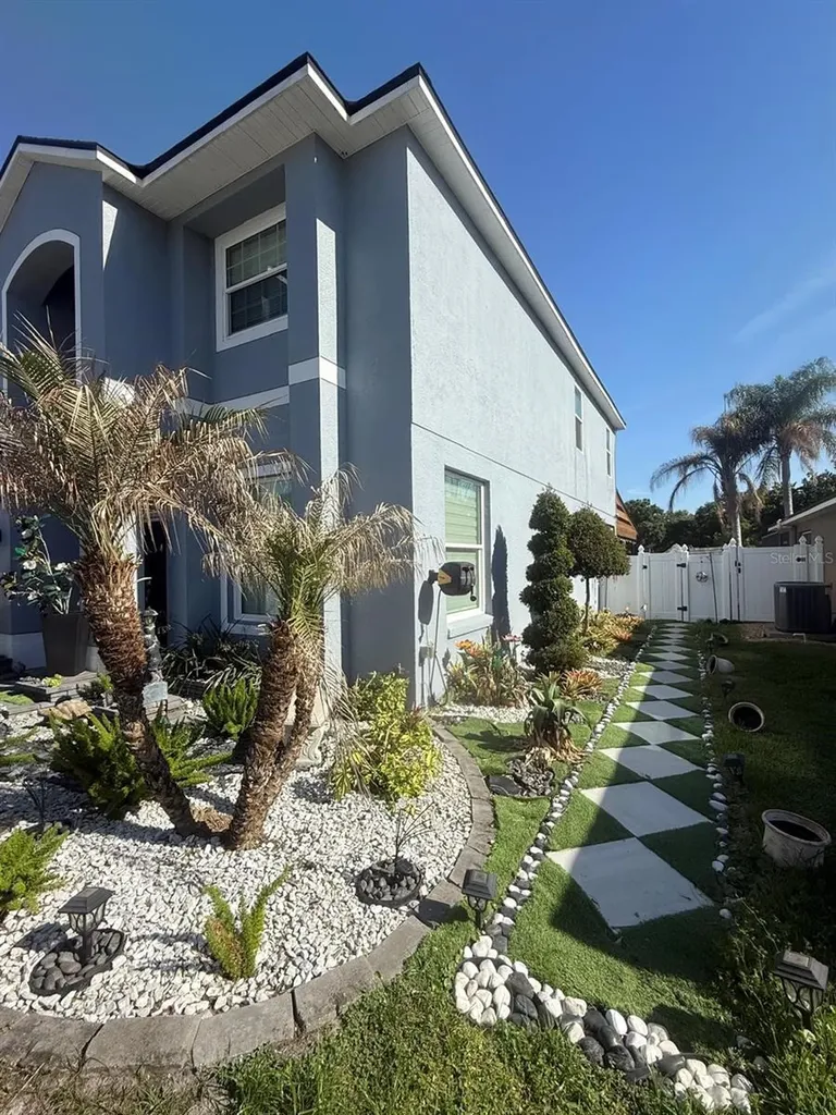 Apopka FL 32703