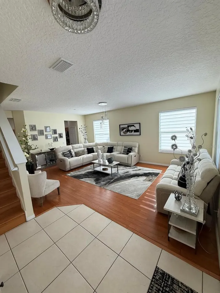 Apopka FL 32703