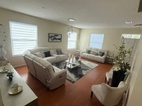 Apopka FL 32703