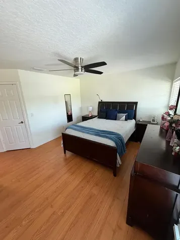 Apopka FL 32703