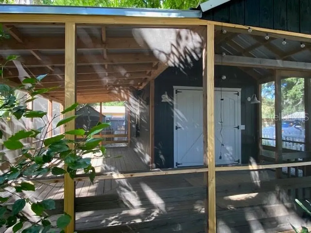 3611 Old Bradenton Road Sarasota FL 34234