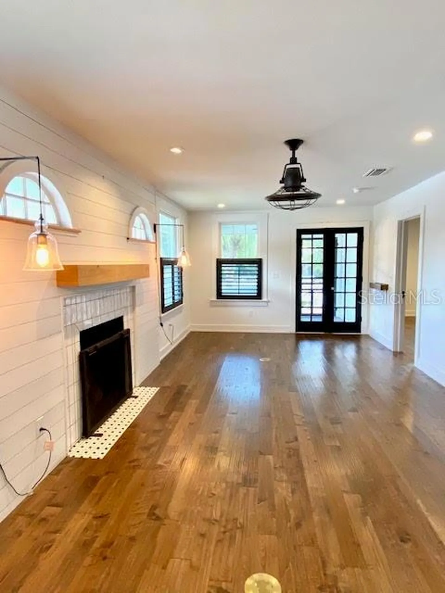 3611 Old Bradenton Road Sarasota FL 34234
