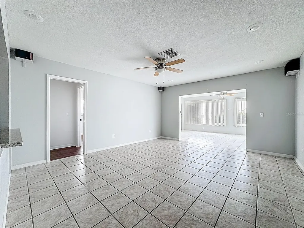 1618 Bentwood Drive Sun City Center FL 33573
