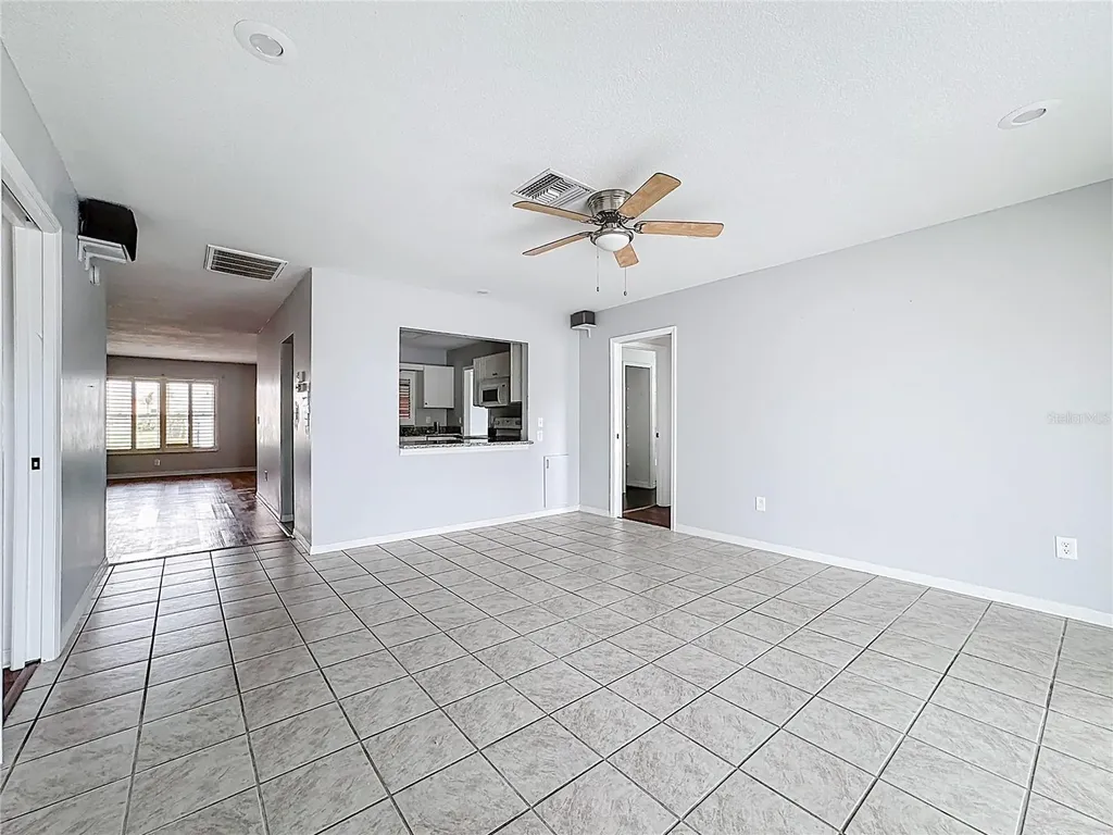 1618 Bentwood Drive Sun City Center FL 33573