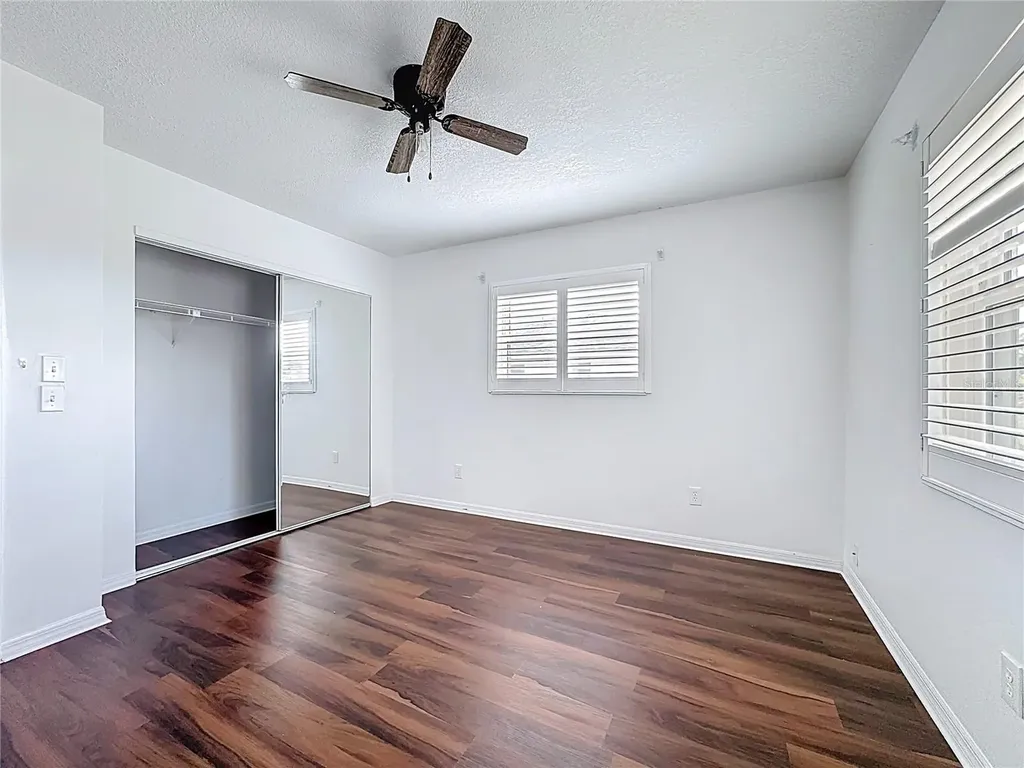 1618 Bentwood Drive Sun City Center FL 33573