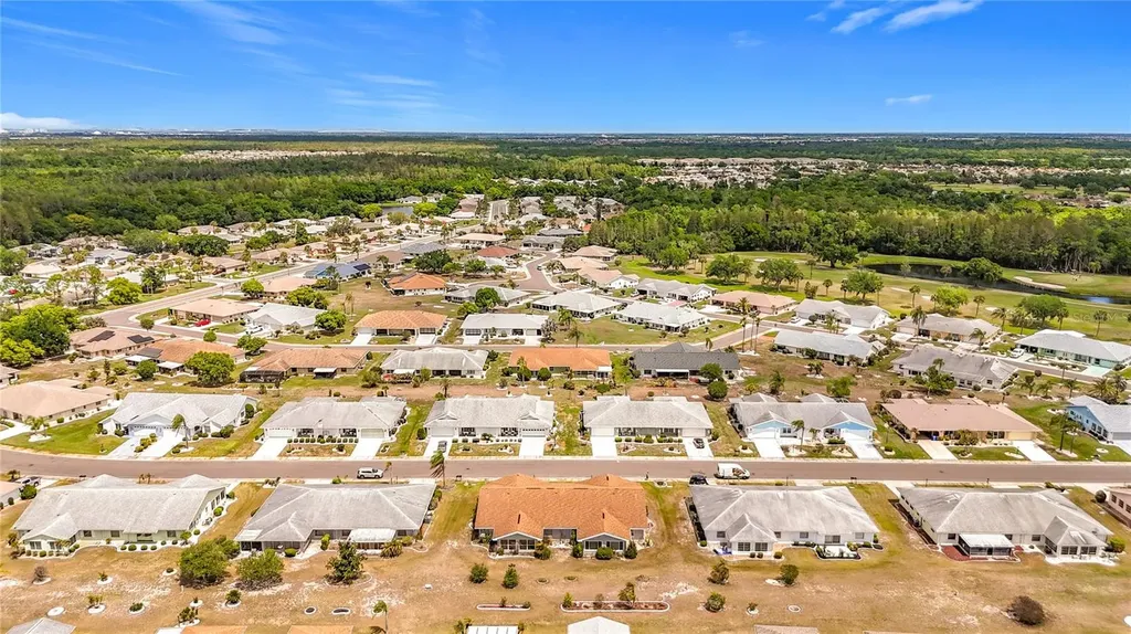 1618 Bentwood Drive Sun City Center FL 33573
