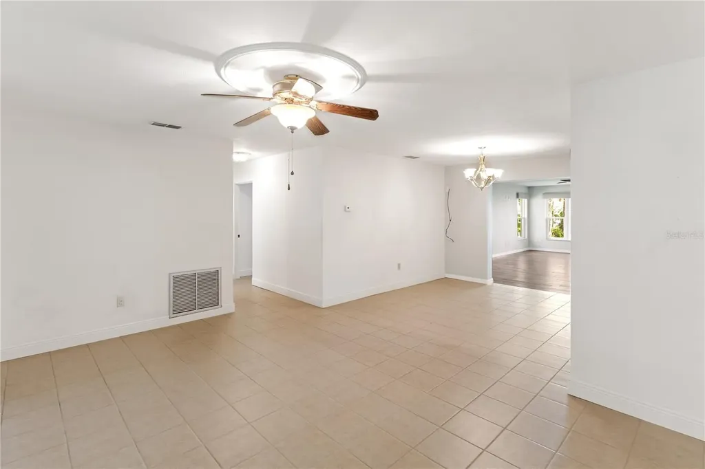 7378 NE 49th Lane Wildwood FL 34785