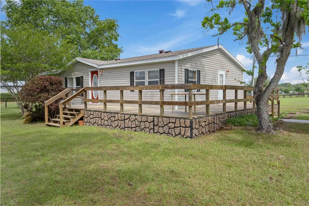 14491 SE 68th Lane Morriston FL 32668