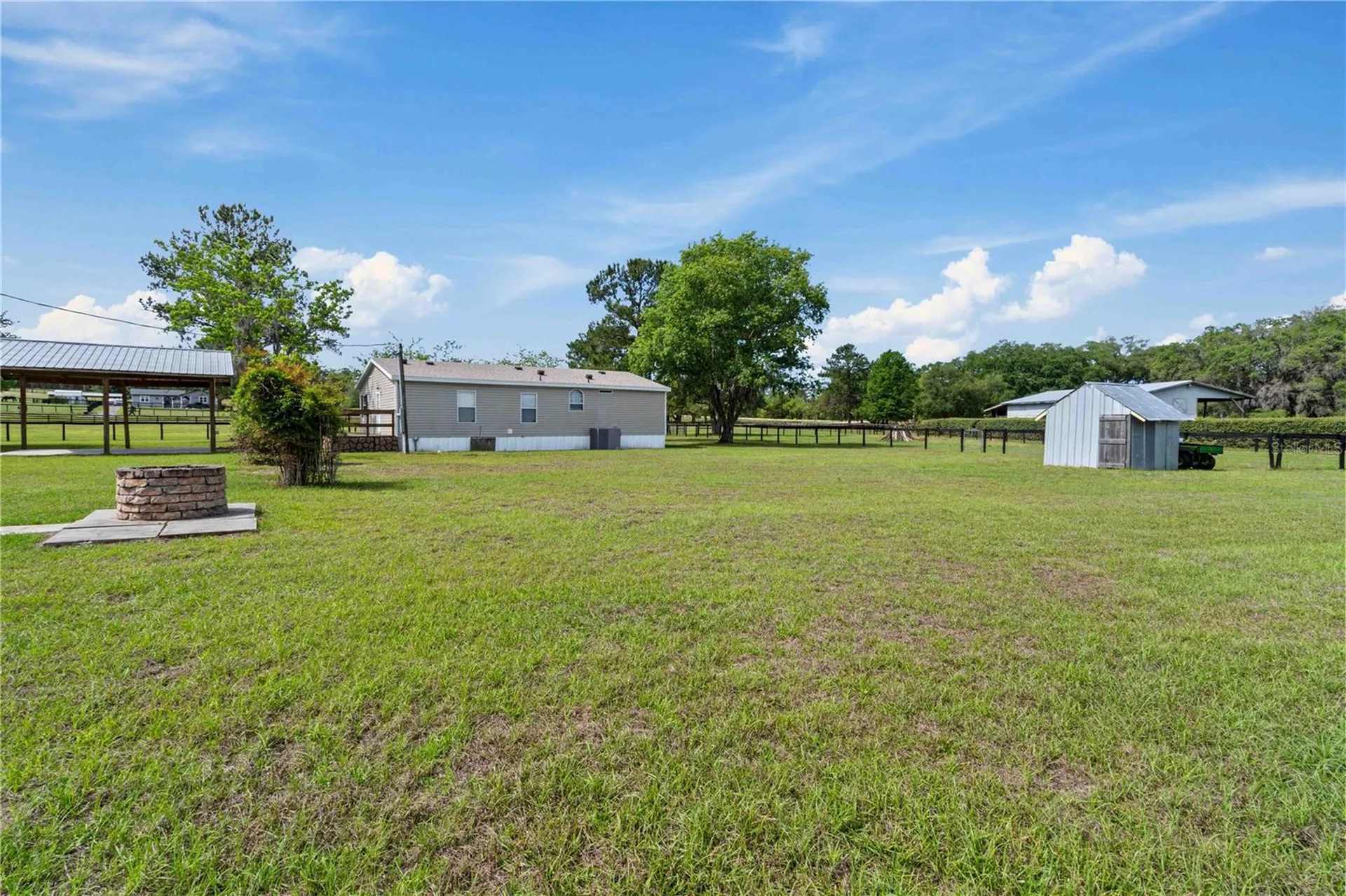 14491 SE 68th Lane Morriston FL 32668